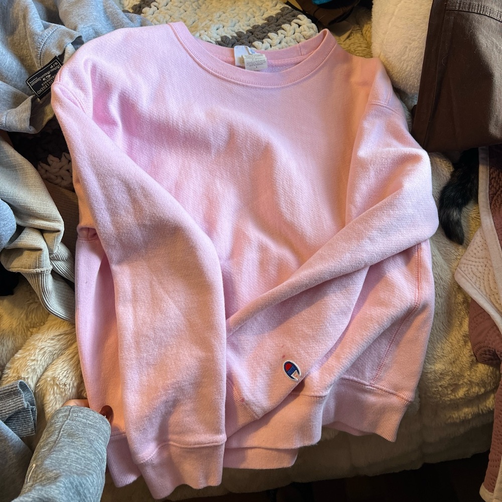 Baby pink champion crew neck